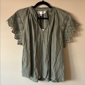 Chelsea & Theodore Green Flutter Sleeve Blouse with Mandarin Collar